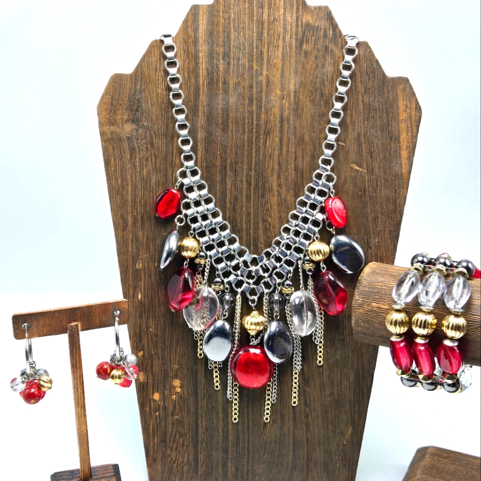 Modern Nwot Beaded Statement Necklace Earrings Bracelet Jewelry Set Red Gold